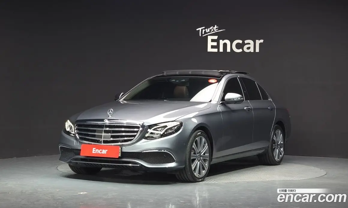 Mercedes-Benz E-Class 2020 3.0 автомат (гидро), фото 1 Mercedes-Benz E-Class 2020 3.0 автомат (гидро), фото 1