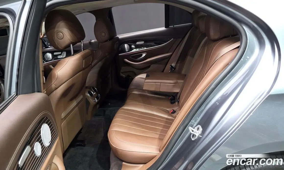 Mercedes-Benz E-Class 2020 3.0 автомат (гидро), фото 18 Mercedes-Benz E-Class 2020 3.0 автомат (гидро), фото 18