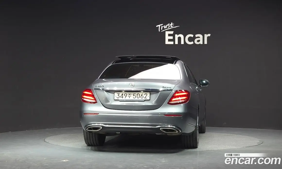 Mercedes-Benz E-Class 2020 3.0 автомат (гидро), фото 4 Mercedes-Benz E-Class 2020 3.0 автомат (гидро), фото 4