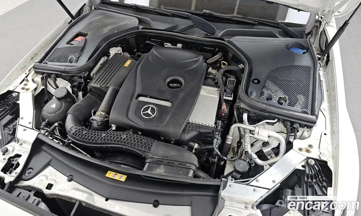 Mercedes-Benz E-Class 2021 2.0 автомат (гидро), фото 5