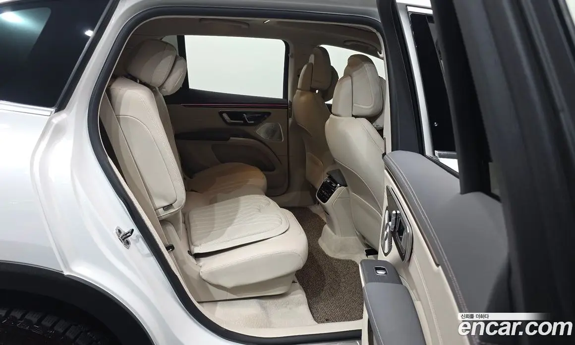 Mercedes-Benz EQS 2023 0.3 автомат (гидро), фото 18 Mercedes-Benz EQS 2023 0.3 автомат (гидро), фото 18