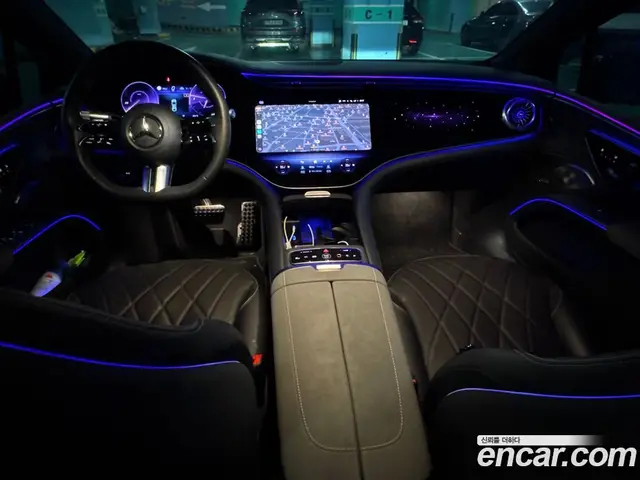 Mercedes-Benz EQS 2023 1.0 автомат (гидро), миниатюра 7