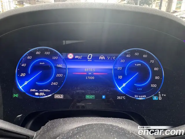 Mercedes-Benz EQS 2023 1.0 автомат (гидро), миниатюра 8
