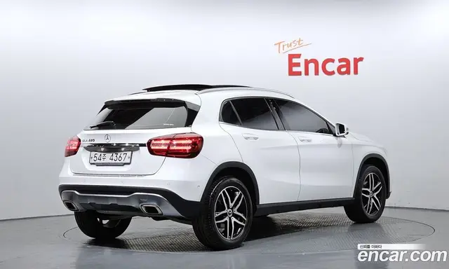 Mercedes-Benz GLA-Class 2019 2.0 автомат (гидро), миниатюра 2 Mercedes-Benz GLA-Class 2019 2.0 автомат (гидро), миниатюра 2