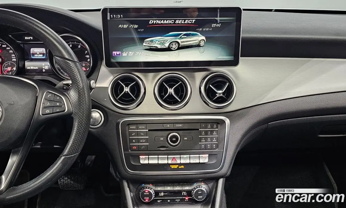 Mercedes-Benz GLA-Class 2019 2.0 автомат (гидро), фото 19 Mercedes-Benz GLA-Class 2019 2.0 автомат (гидро), фото 19
