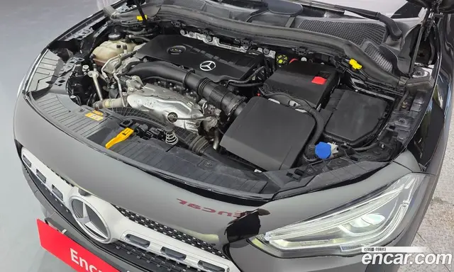 Mercedes-Benz GLA-Class 2020 2.0 автомат (гидро), миниатюра 5