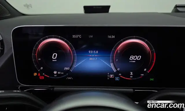Mercedes-Benz GLA-Class 2020 2.0 автомат (гидро), миниатюра 10