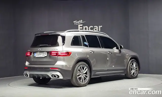 Mercedes-Benz GLB-Class 2025 2.0 автомат (гидро), миниатюра 2 Mercedes-Benz GLB-Class 2025 2.0 автомат (гидро), миниатюра 2