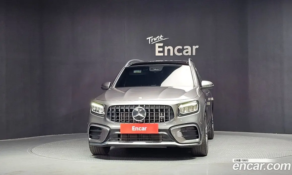 Mercedes-Benz GLB-Class 2025 2.0 автомат (гидро), фото 3 Mercedes-Benz GLB-Class 2025 2.0 автомат (гидро), фото 3