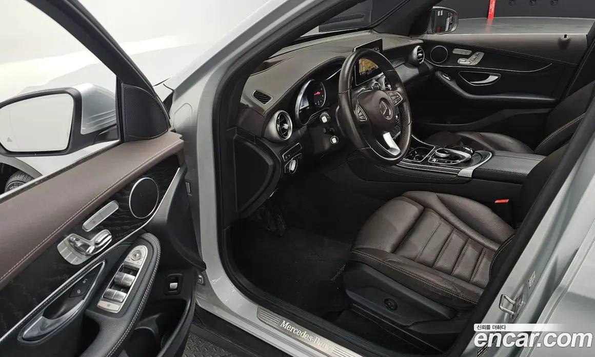 Mercedes-Benz GLC-Class 2018 2.1 автомат (гидро), фото 17
