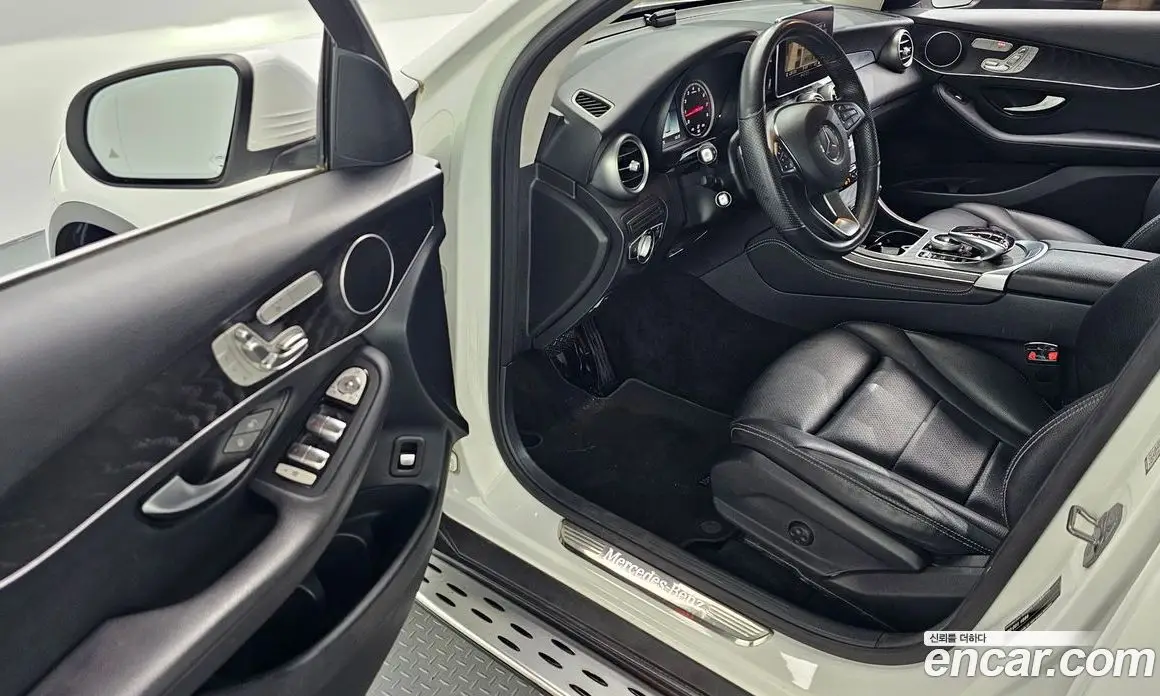 Mercedes-Benz GLC-Class 2019 2.0 автомат (гидро), фото 13 Mercedes-Benz GLC-Class 2019 2.0 автомат (гидро), фото 13