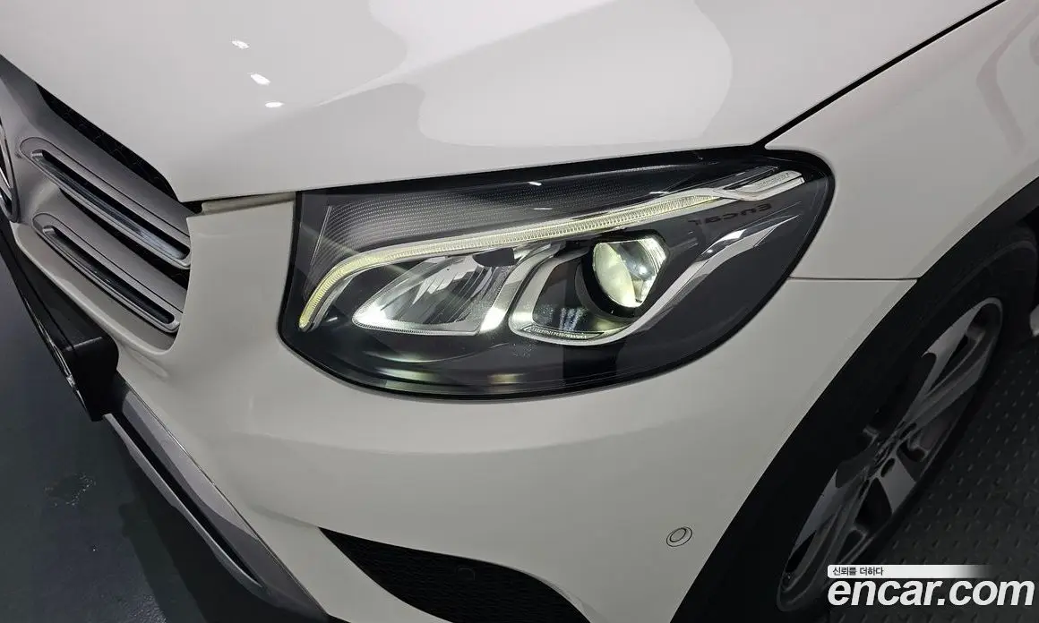 Mercedes-Benz GLC-Class 2019 2.0 автомат (гидро), фото 8 Mercedes-Benz GLC-Class 2019 2.0 автомат (гидро), фото 8