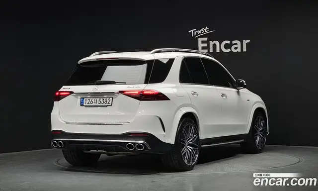 Mercedes-Benz GLE-Class 2024 3.0 автомат (гидро), миниатюра 2