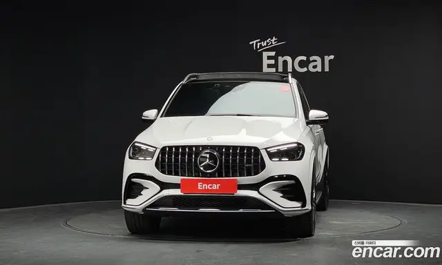 Mercedes-Benz GLE-Class 2024 3.0 автомат (гидро), миниатюра 3