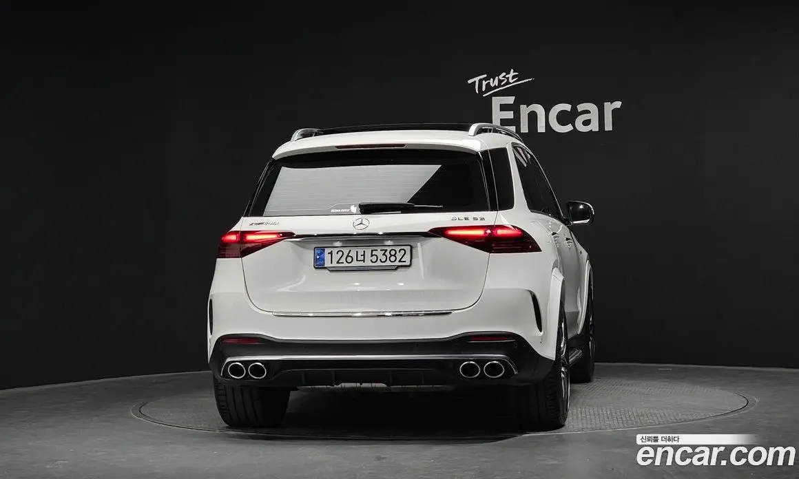 Mercedes-Benz GLE-Class 2024 3.0 автомат (гидро), фото 4