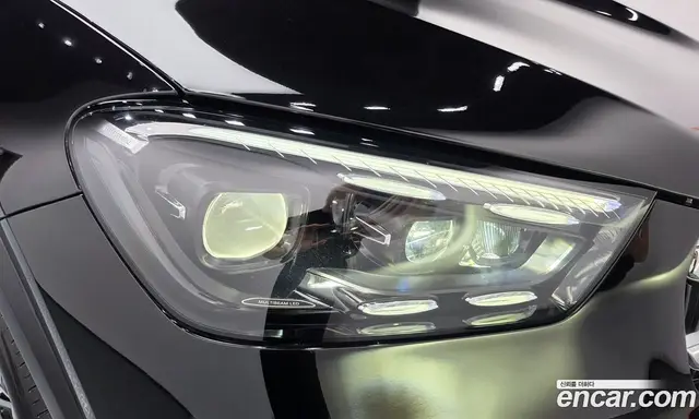 Mercedes-Benz GLE-Class 2025 2.0 автомат (гидро), миниатюра 8