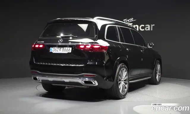 Mercedes-Benz GLS-Class 2025 3.0 автомат (гидро), миниатюра 2