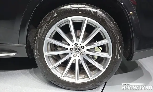 Mercedes-Benz GLS-Class 2025 3.0 автомат (гидро), миниатюра 7