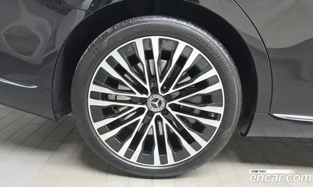 Mercedes-Benz S-Class 2021 4.0 автомат (гидро), миниатюра 5