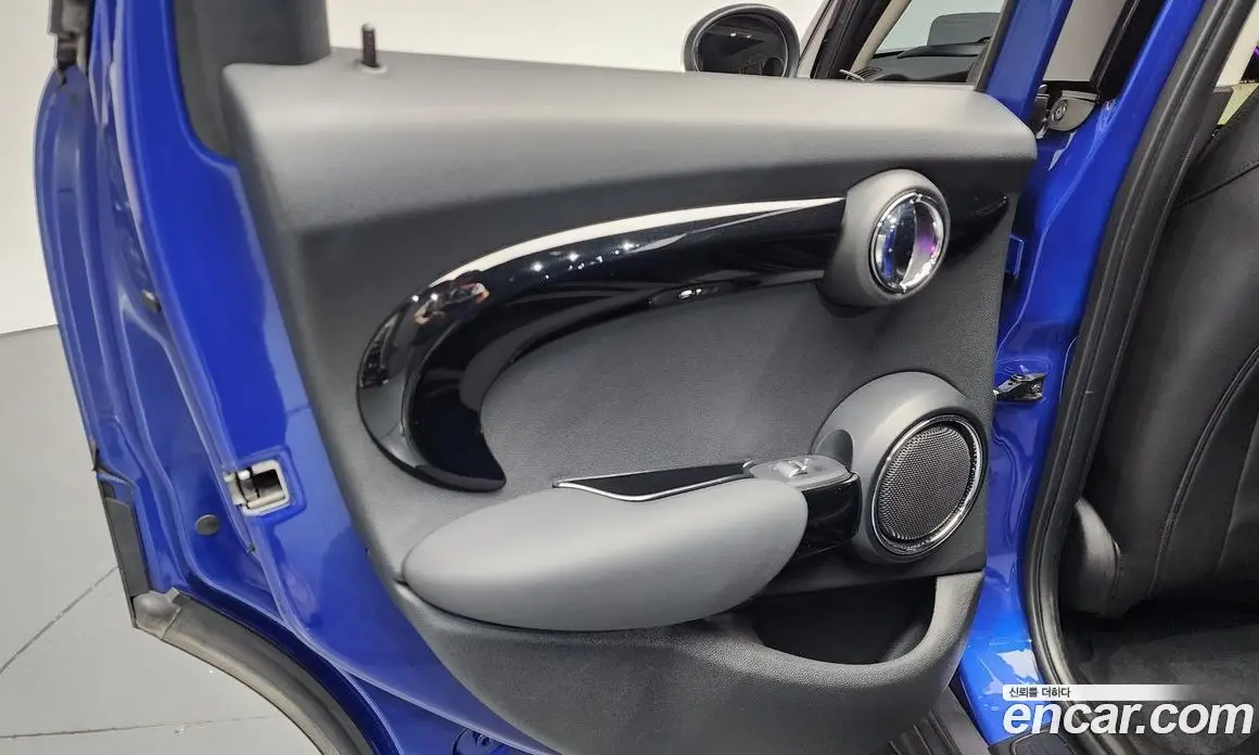Mini Cooper 2019 2.0 автомат (гидро), фото 14 Mini Cooper 2019 2.0 автомат (гидро), фото 14
