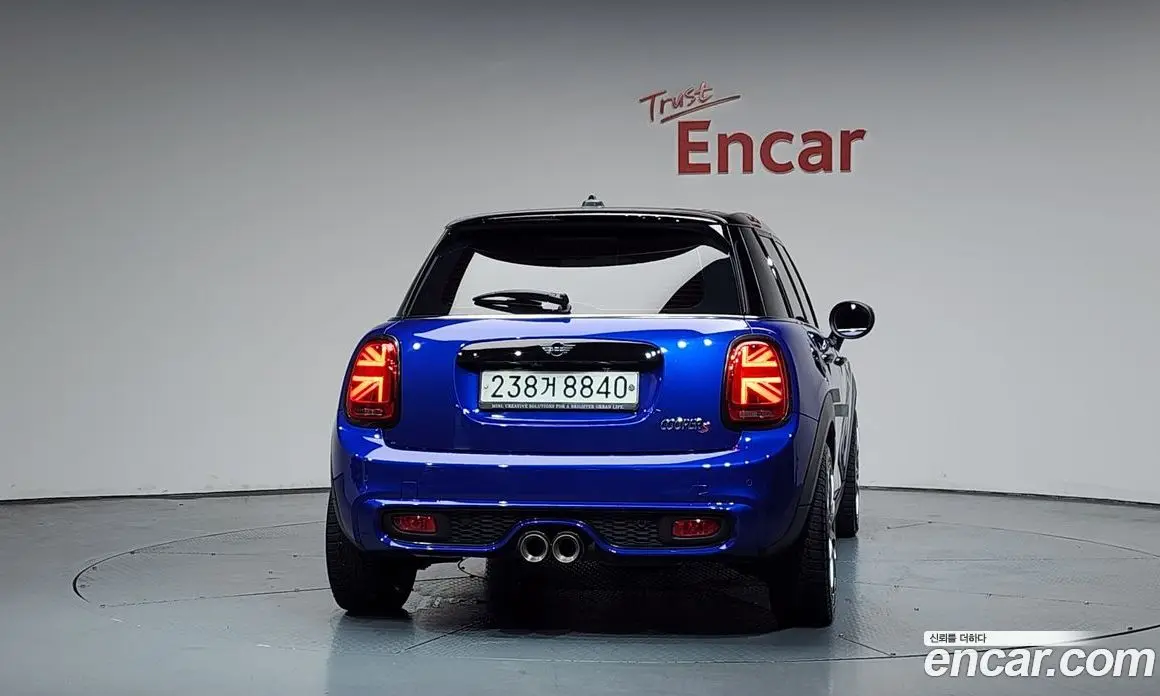 Mini Cooper 2019 2.0 автомат (гидро), фото 3 Mini Cooper 2019 2.0 автомат (гидро), фото 3