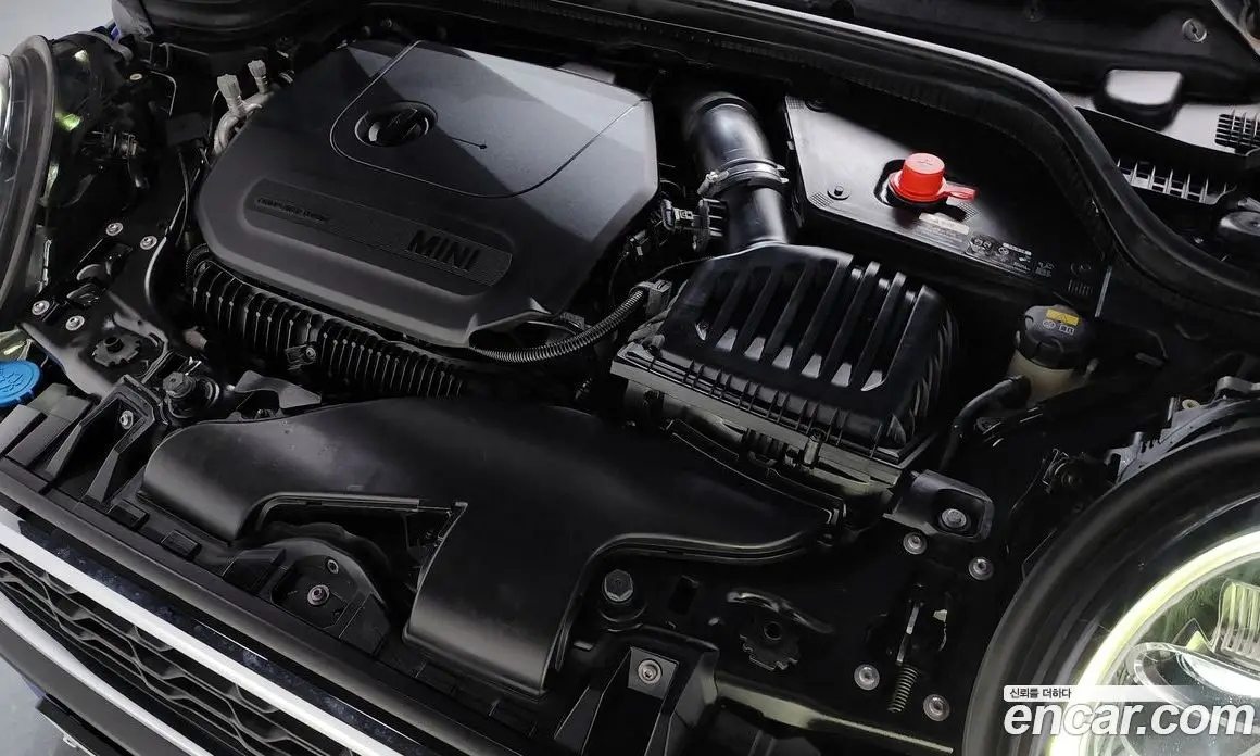 Mini Cooper 2019 2.0 автомат (гидро), фото 5 Mini Cooper 2019 2.0 автомат (гидро), фото 5