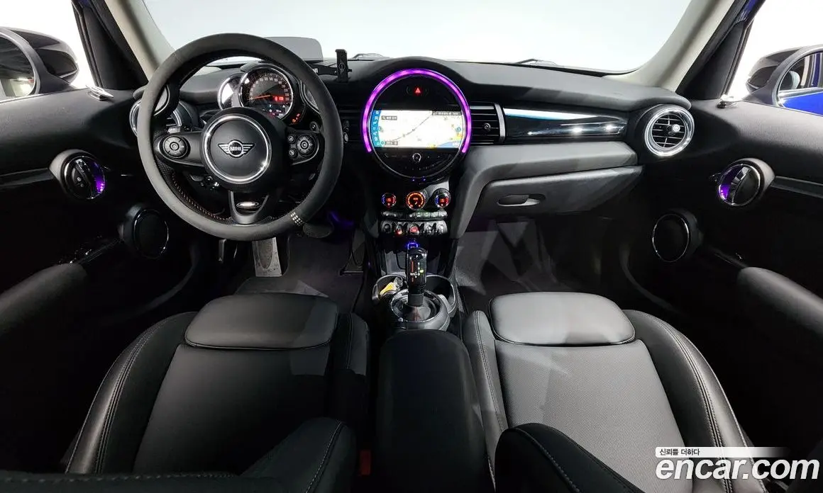 Mini Cooper 2019 2.0 автомат (гидро), фото 9 Mini Cooper 2019 2.0 автомат (гидро), фото 9