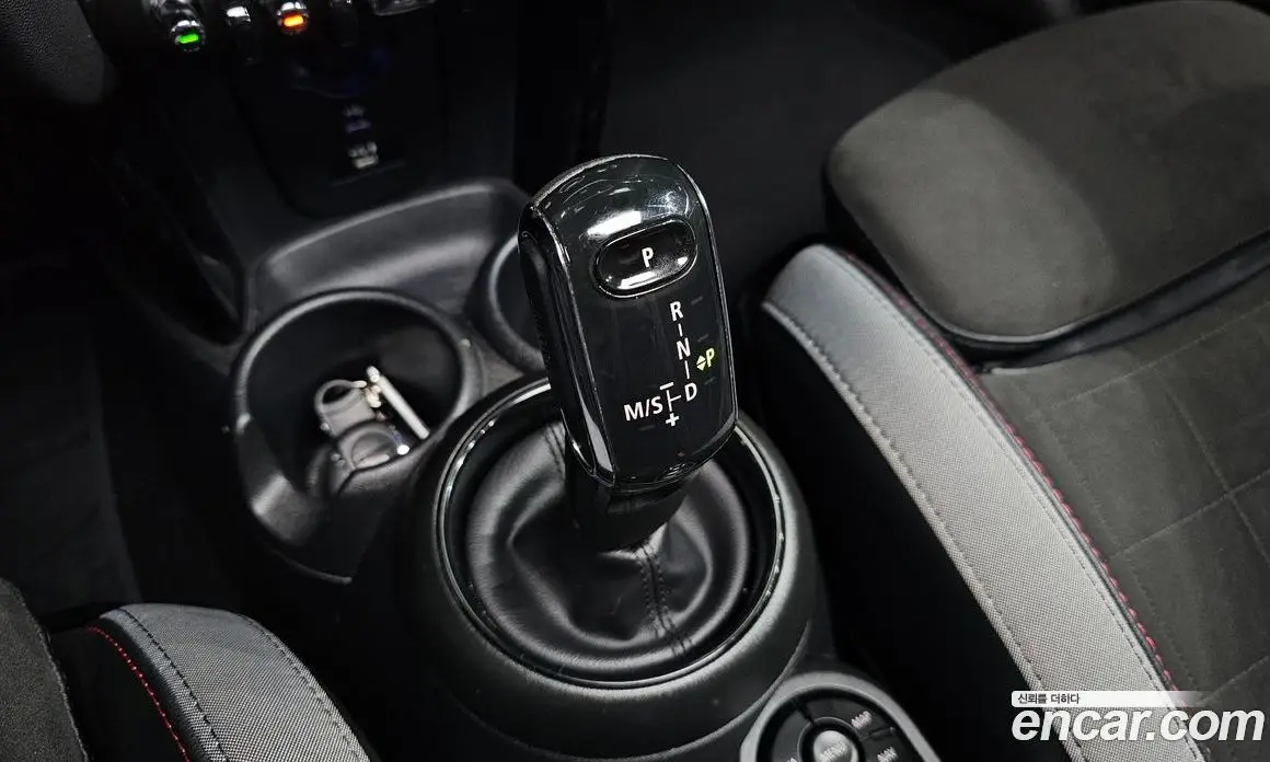 Mini Cooper 2022 2.0 автомат (гидро), фото 12
