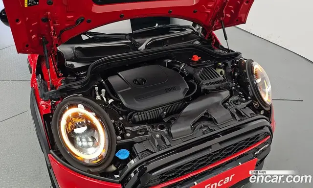 Mini Cooper 2022 2.0 автомат (гидро), миниатюра 6