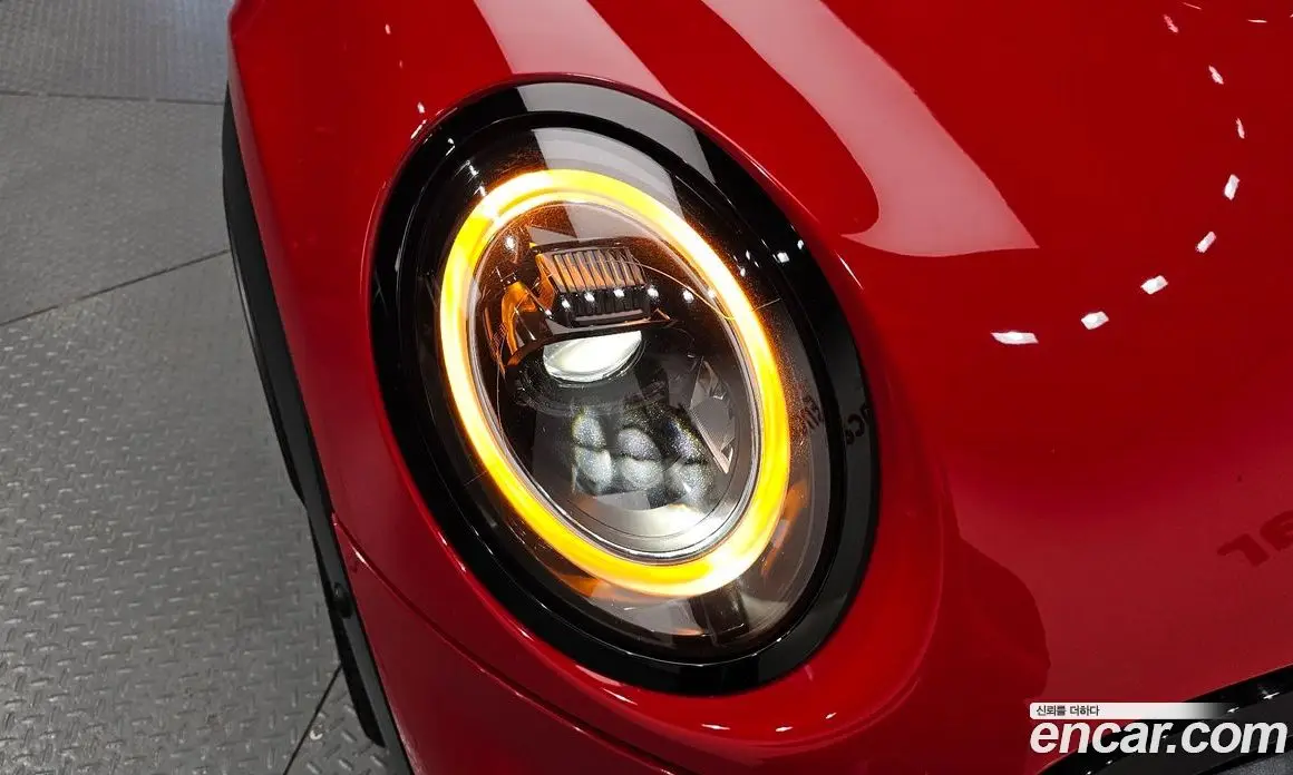 Mini Cooper 2022 2.0 автомат (гидро), фото 8