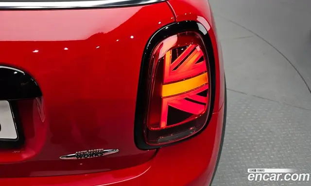 Mini Cooper 2022 2.0 автомат (гидро), миниатюра 9