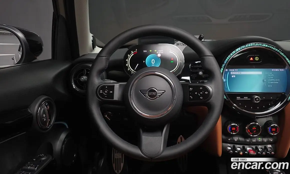 Mini Cooper 2023 2.0 автомат (гидро), фото 19