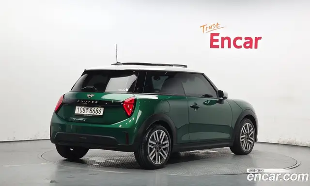 Mini Cooper 2025 2.0 автомат (гидро), миниатюра 2