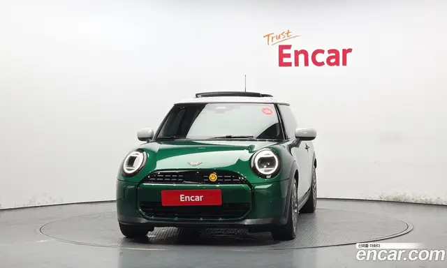 Mini Cooper 2025 2.0 автомат (гидро), миниатюра 3