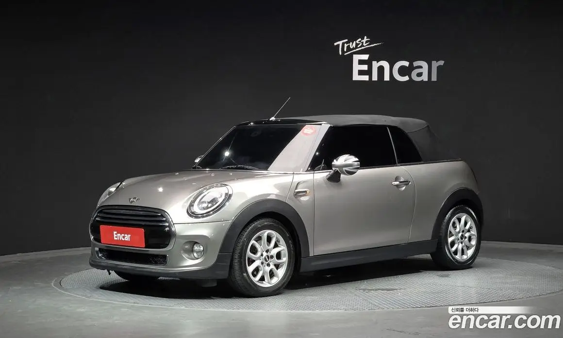 Mini Cooper Convertible 2019 1.5 автомат (гидро), фото 1 Mini Cooper Convertible 2019 1.5 автомат (гидро), фото 1