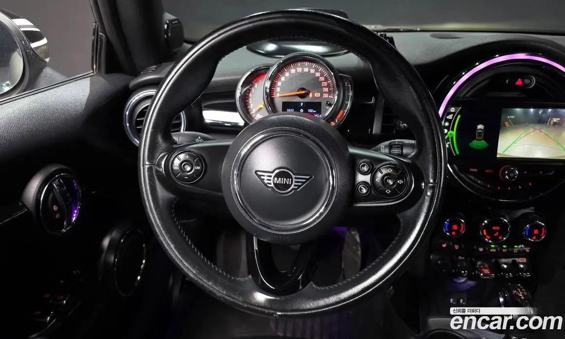 Mini Cooper Convertible 2019 1.5 автомат (гидро), фото 13 Mini Cooper Convertible 2019 1.5 автомат (гидро), фото 13