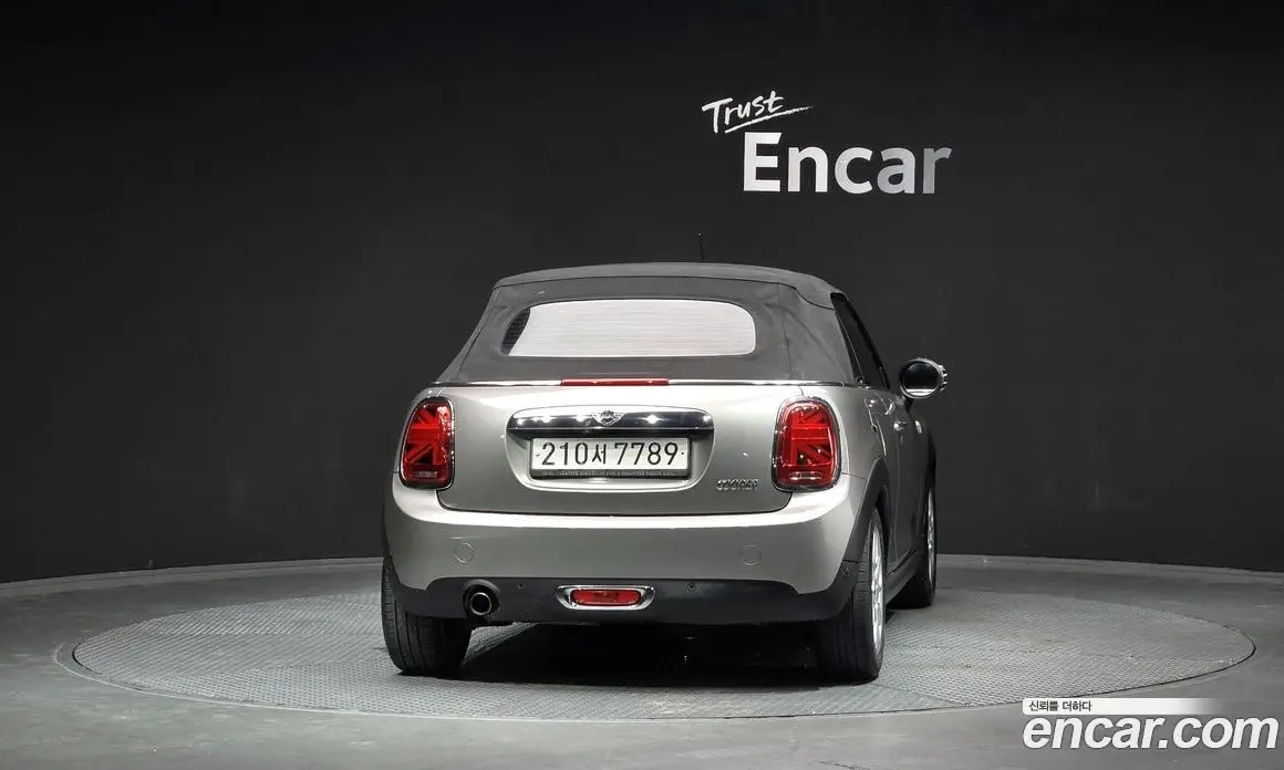 Mini Cooper Convertible 2019 1.5 автомат (гидро), фото 4 Mini Cooper Convertible 2019 1.5 автомат (гидро), фото 4