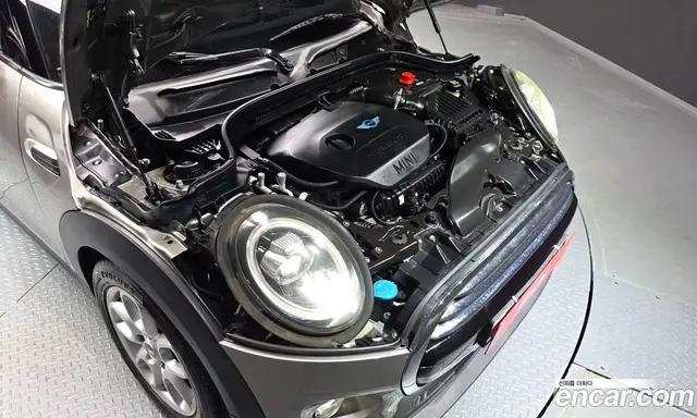 Mini Cooper Convertible 2019 1.5 автомат (гидро), миниатюра 6 Mini Cooper Convertible 2019 1.5 автомат (гидро), миниатюра 6