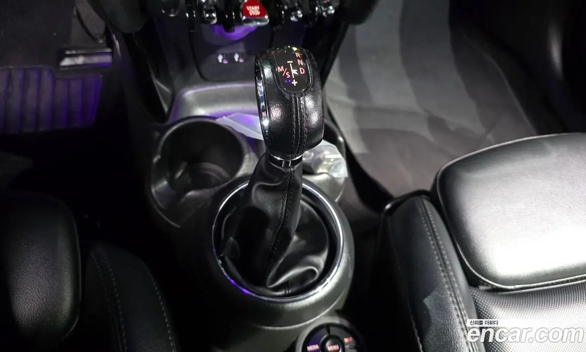 Mini Cooper Convertible 2019 1.5 автомат (гидро), фото 9 Mini Cooper Convertible 2019 1.5 автомат (гидро), фото 9