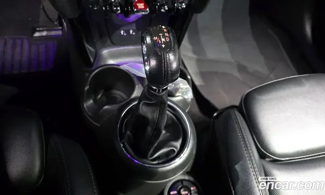 Mini Cooper Convertible 2019 1.5 автомат (гидро), миниатюра 9 Mini Cooper Convertible 2019 1.5 автомат (гидро), миниатюра 9