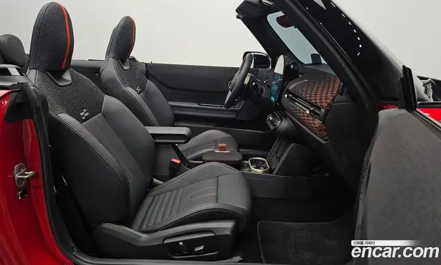 Mini Cooper Convertible 2025 2.0 автомат (гидро), миниатюра 12