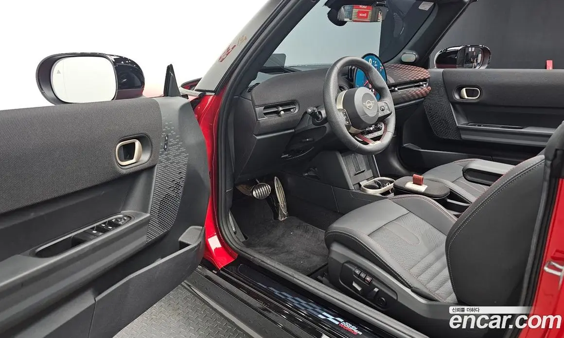 Mini Cooper Convertible 2025 2.0 автомат (гидро), фото 16