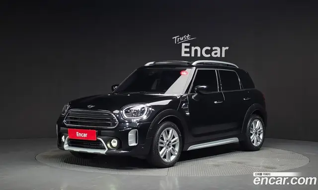 Mini Countryman, 2022, 18 211 км