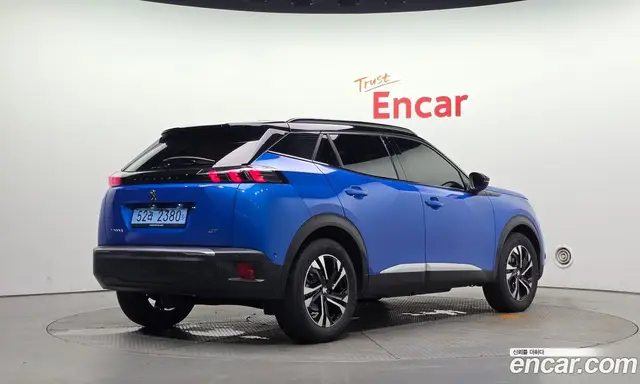 Peugeot 2008 2023 0.1 автомат (гидро), миниатюра 2