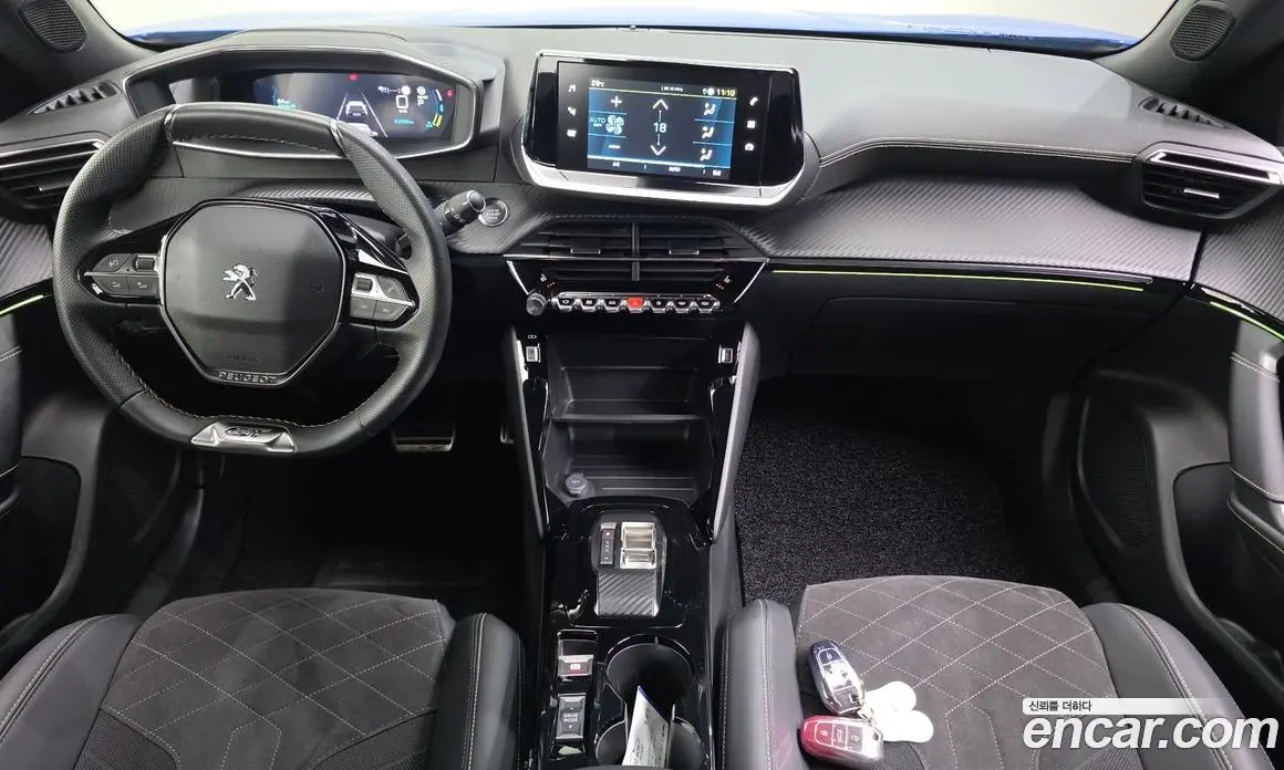 Peugeot 2008 2023 0.1 автомат (гидро), фото 10
