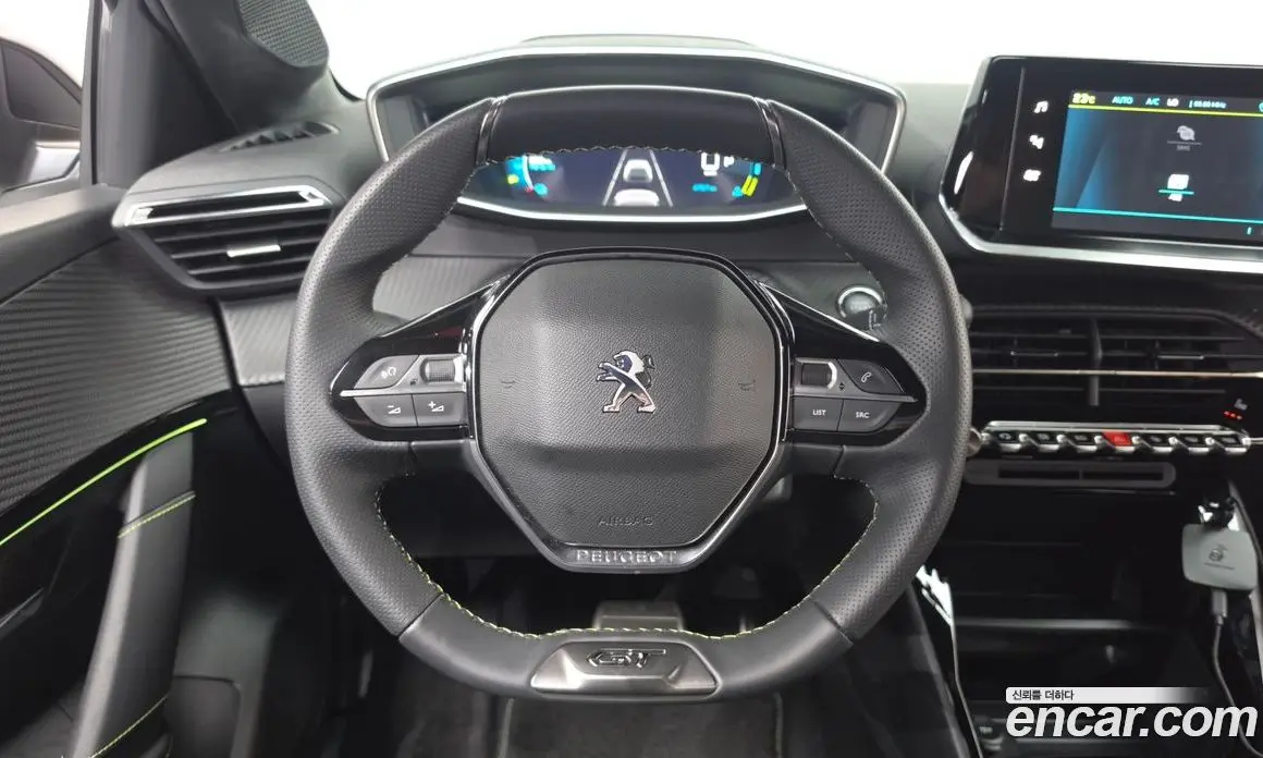 Peugeot 208 2022 0.1 автомат (гидро), фото 19