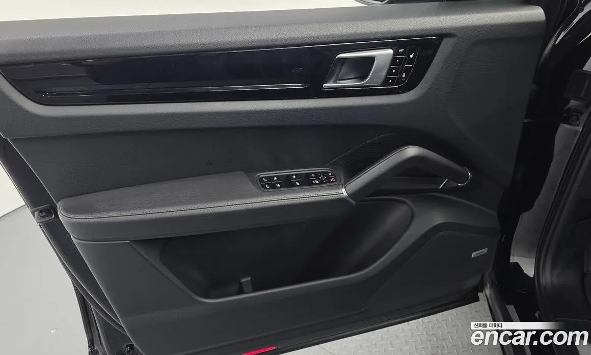 Porsche Cayenne 2019 3.0 автомат (гидро), фото 14 Porsche Cayenne 2019 3.0 автомат (гидро), фото 14