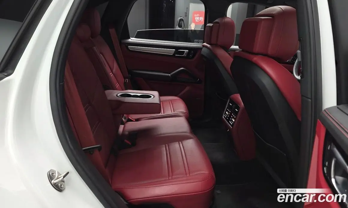 Porsche Cayenne 2023 3.0 автомат (гидро), фото 17 Porsche Cayenne 2023 3.0 автомат (гидро), фото 17