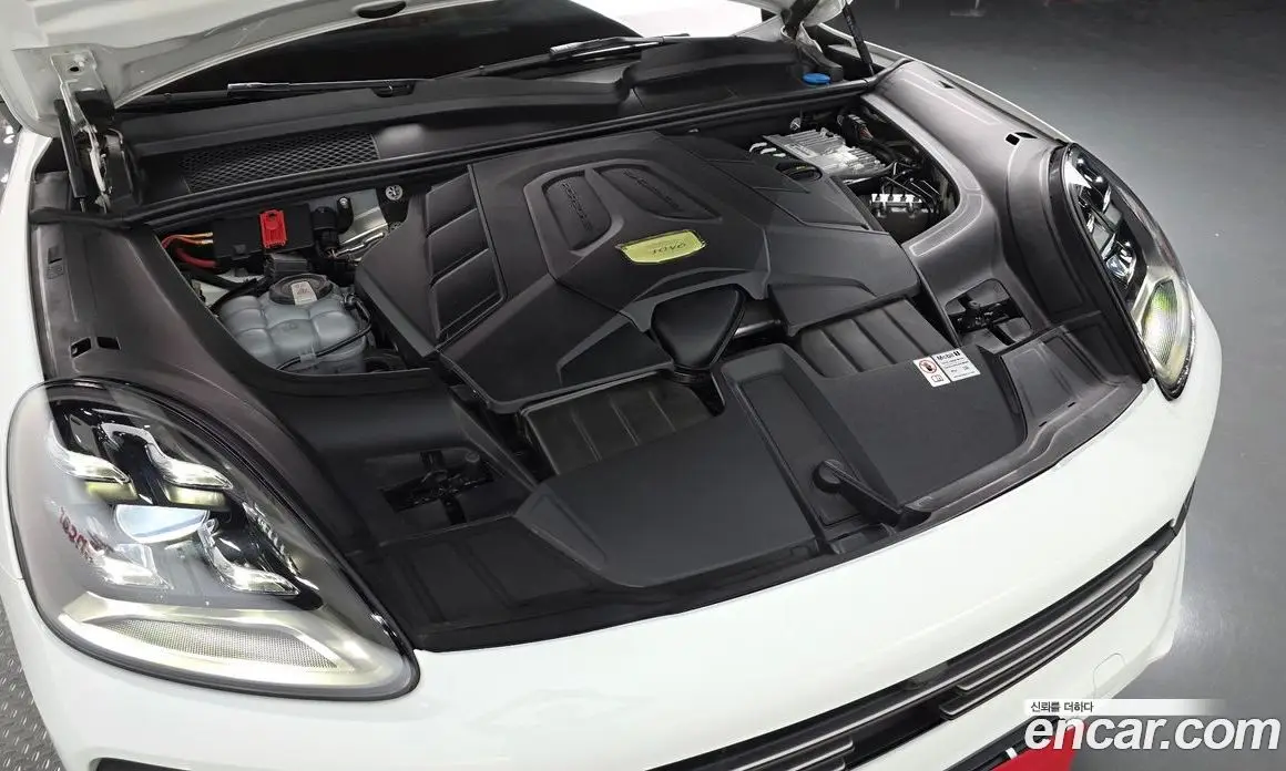 Porsche Cayenne 2023 3.0 автомат (гидро), фото 5 Porsche Cayenne 2023 3.0 автомат (гидро), фото 5
