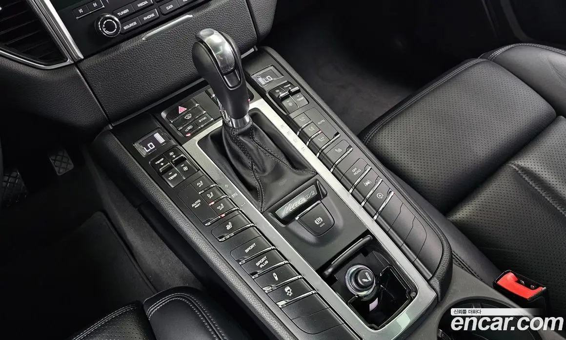 Porsche Macan 2018 2.0 автомат (гидро), фото 12 Porsche Macan 2018 2.0 автомат (гидро), фото 12